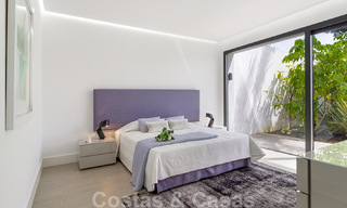 Villa de luxe moderne et exclusive, prête à emménager, à vendre à Benahavis - Marbella, avec vue imprenable sur le golf et la mer 33528 