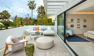 Villa de conception moderne prête à emménager à vendre à Nueva Andalucia - Marbella, proche des commodités 34006 
