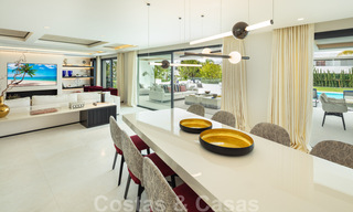 Villa de conception moderne prête à emménager à vendre à Nueva Andalucia - Marbella, proche des commodités 34012 
