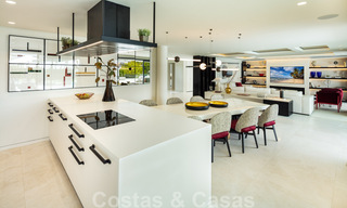 Villa de conception moderne prête à emménager à vendre à Nueva Andalucia - Marbella, proche des commodités 34014 