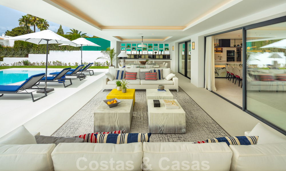 Villa de conception moderne prête à emménager à vendre à Nueva Andalucia - Marbella, proche des commodités 34016