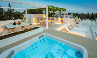 Villa de conception moderne prête à emménager à vendre à Nueva Andalucia - Marbella, proche des commodités 34026 