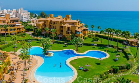 Spectaculaire penthouse avec piscine privée et vue panoramique sur la mer dans un complexe de luxe en front de mer à vendre, New Golden Mile, Marbella - Estepona 34030