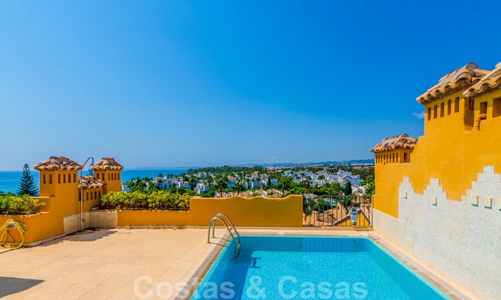 Spectaculaire penthouse avec piscine privée et vue panoramique sur la mer dans un complexe de luxe en front de mer à vendre, New Golden Mile, Marbella - Estepona 34031