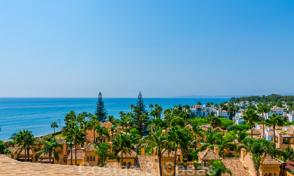Spectaculaire penthouse avec piscine privée et vue panoramique sur la mer dans un complexe de luxe en front de mer à vendre, New Golden Mile, Marbella - Estepona 34084