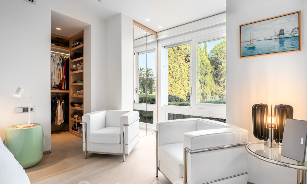 Villa moderne rénovée à vendre dans un quartier calme et résidentiel, près du golf et de la plage - Guadalmina - San Pedro, Marbella 34167