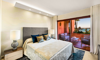 Appartement de luxe avec jardin en front de mer à vendre dans un complexe exclusif entre Marbella et Estepona 34201 