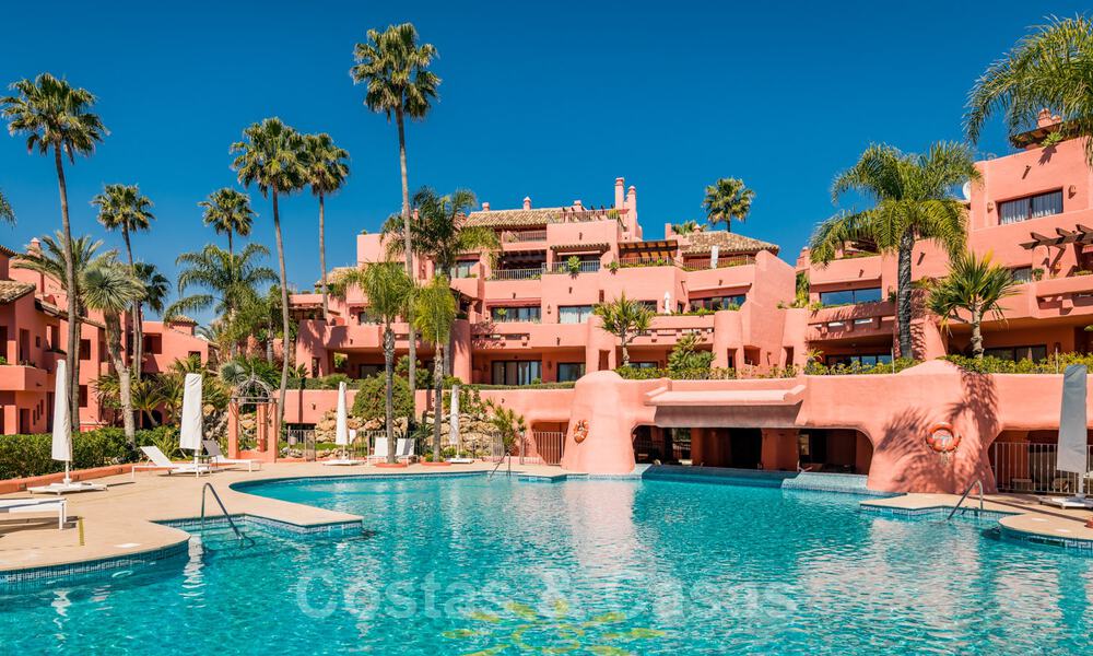 Appartement de luxe en front de mer à vendre avec vue sur la mer dans un complexe exclusif entre Marbella et Estepona 34239
