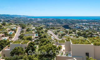 Villas contemporaines sur plan à vendre avec vue panoramique sur la mer, dans une communauté fermée avec club-house et commodités à Marbella - Benahavis 63723 