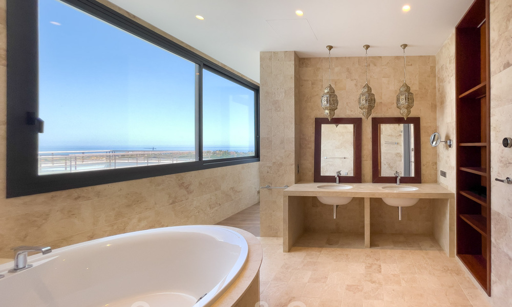 Villa ultramoderne avec vue panoramique sur la mer à vendre dans une urbanisation exclusive de Benahavis - Marbella 34378