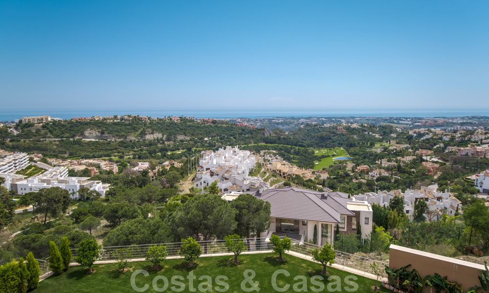 Villa ultramoderne avec vue panoramique sur la mer à vendre dans une urbanisation exclusive de Benahavis - Marbella 34382
