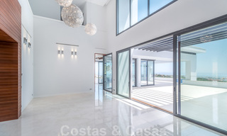 Villa ultramoderne avec vue panoramique sur la mer à vendre dans une urbanisation exclusive de Benahavis - Marbella 34385 