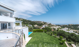 Villa ultramoderne avec vue panoramique sur la mer à vendre dans une urbanisation exclusive de Benahavis - Marbella 34391 