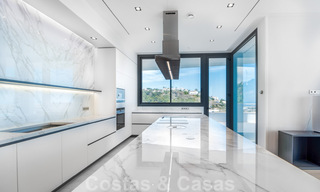 Villa ultramoderne avec vue panoramique sur la mer à vendre dans une urbanisation exclusive de Benahavis - Marbella 34401 
