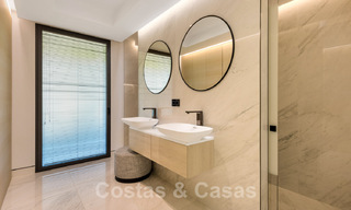 Appartement moderne et exclusive à vendre, directement sur la plage, entre Marbella et Estepona 34686 