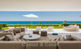 Appartement moderne et exclusive à vendre, directement sur la plage, entre Marbella et Estepona 34695 