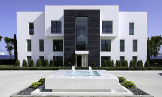 Appartement moderne et exclusive à vendre, directement sur la plage, entre Marbella et Estepona 34706 