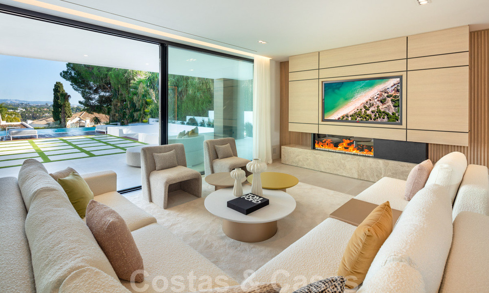 Villa design dans un quartier résidentiel très recherché de Las Brisas à Nueva Andalucia, avec vue imprenable sur la montagne de La Concha à Marbella 34786