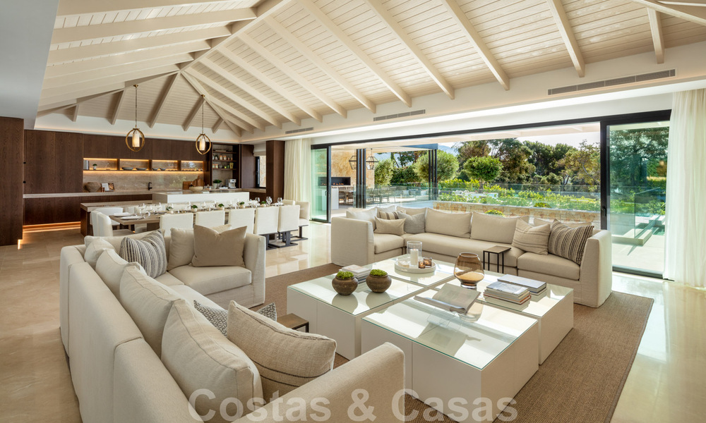Villa exclusive à vendre en première ligne du golf à Aloha dans une résidence fermée à Nueva Andalucia - Marbella 35327