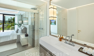Villa exclusive à vendre en première ligne du golf à Aloha dans une résidence fermée à Nueva Andalucia - Marbella 35338 