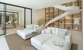 Villa exclusive à vendre en première ligne du golf à Aloha dans une résidence fermée à Nueva Andalucia - Marbella 35342 
