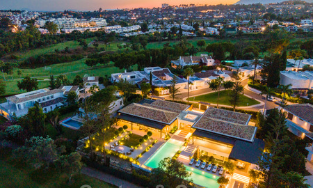 Villa exclusive à vendre en première ligne du golf à Aloha dans une résidence fermée à Nueva Andalucia - Marbella 35353
