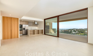 Nouveau penthouse à vendre avec vue panoramique sur la mer dans une belle station balnéaire à Benahavis - Marbella 35460 