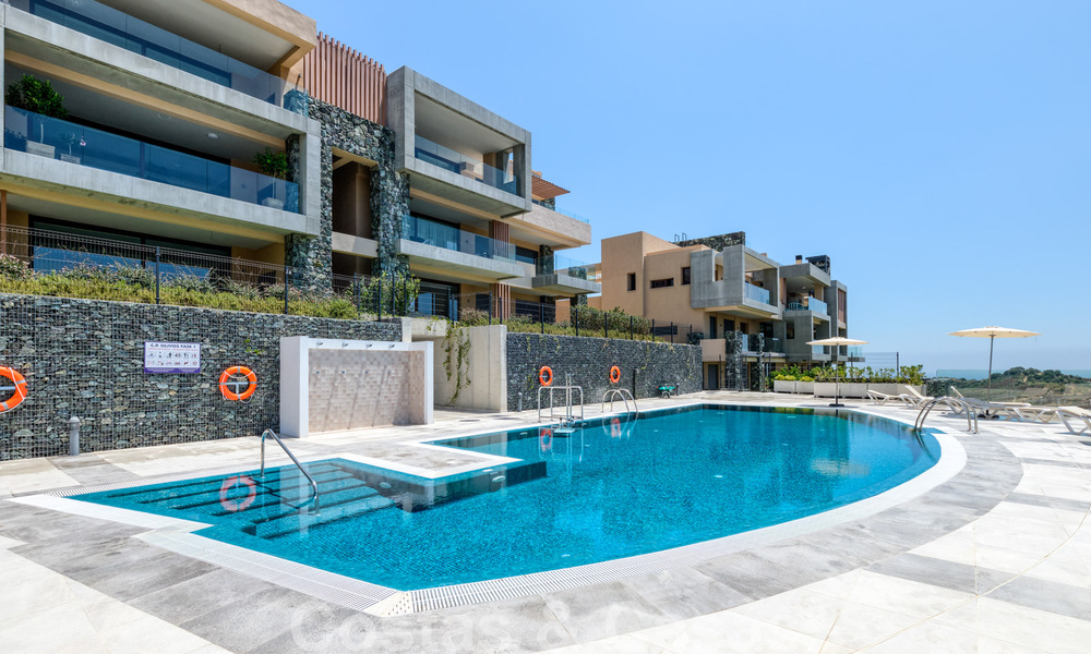 Nouveau penthouse à vendre avec vue panoramique sur la mer dans une belle station balnéaire à Benahavis - Marbella 35490