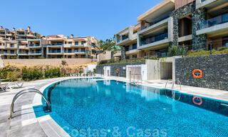 Nouveau penthouse à vendre avec vue panoramique sur la mer dans une belle station balnéaire à Benahavis - Marbella 35492 