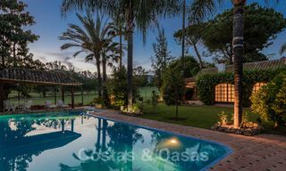 Villa romantique en première ligne de golf à vendre à Nueva Andalucia, Marbella, avec vue imprenable sur le terrain de golf 35513 