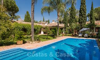 Villa romantique en première ligne de golf à vendre à Nueva Andalucia, Marbella, avec vue imprenable sur le terrain de golf 35515 