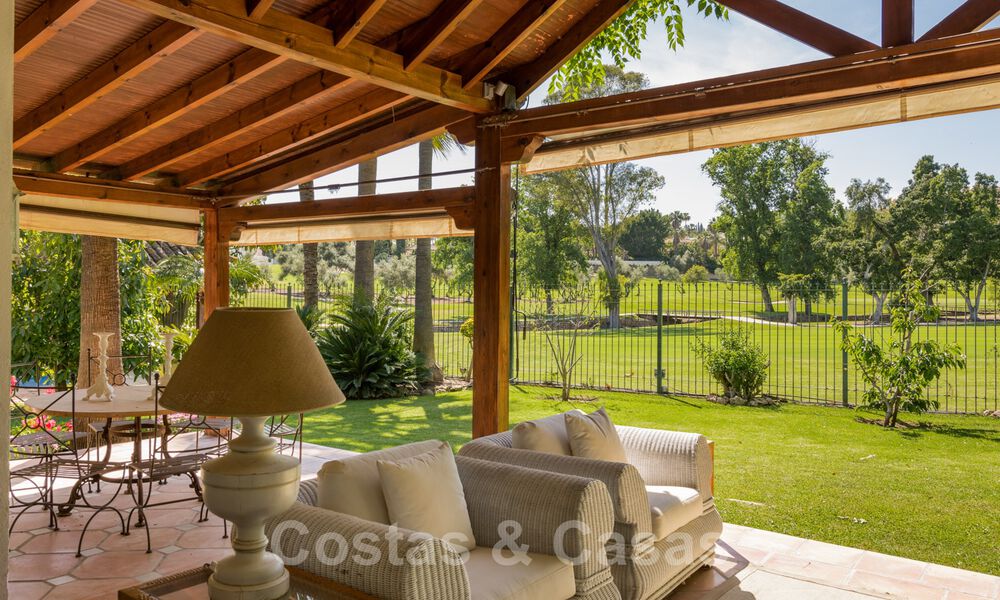 Villa romantique en première ligne de golf à vendre à Nueva Andalucia, Marbella, avec vue imprenable sur le terrain de golf 35518