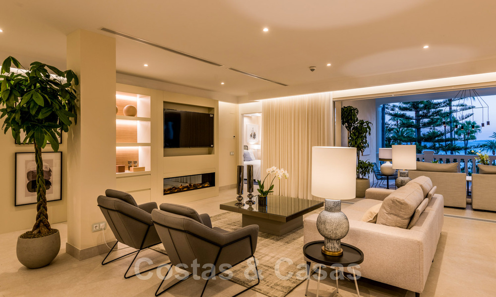 Appartement exclusif à vendre avec vue sur la mer dans un complexe en première ligne de plage sur le nouveau Golden Mile, Marbella - Estepona 35542