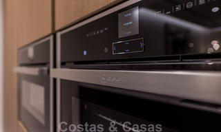 Appartement exclusif à vendre avec vue sur la mer dans un complexe en première ligne de plage sur le nouveau Golden Mile, Marbella - Estepona 35552 