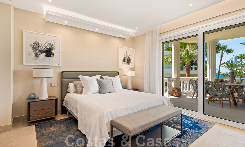 Appartement exclusif à vendre avec vue sur la mer dans un complexe en première ligne de plage sur le nouveau Golden Mile, Marbella - Estepona 35570