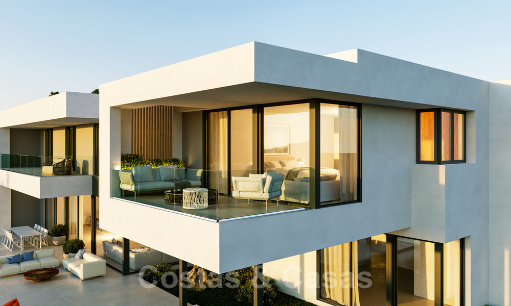 Villa moderne de luxe à vendre avec vue panoramique sur la mer, sur le nouveau Golden Mile entre Marbella et Estepona 35588