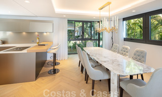 Villa de luxe en deuxième ligne de la plage à vendre à Puente Romano, Golden Mile, Marbella 35605 