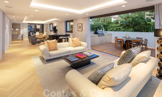 Villa de luxe en deuxième ligne de la plage à vendre à Puente Romano, Golden Mile, Marbella 35632 