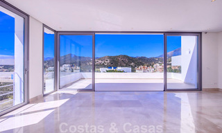 Prête à emménager, nouvelle villa de luxe moderne dans une résidence fermée à vendre à Marbella - Benahavis 35646 