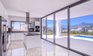 Prête à emménager, nouvelle villa de luxe moderne dans une résidence fermée à vendre à Marbella - Benahavis 35657 