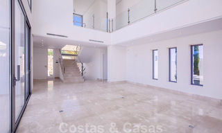 Prête à emménager, nouvelle villa de luxe moderne dans une résidence fermée à vendre à Marbella - Benahavis 35714 