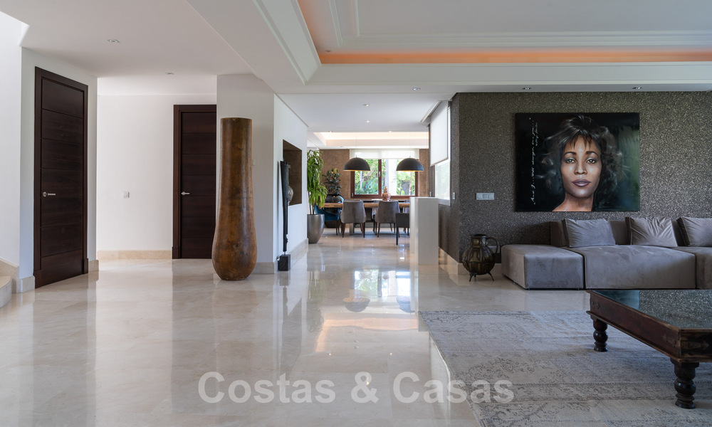 Villa de luxe prête à emménager, en première ligne du golf à Benahavis - Marbella 35779