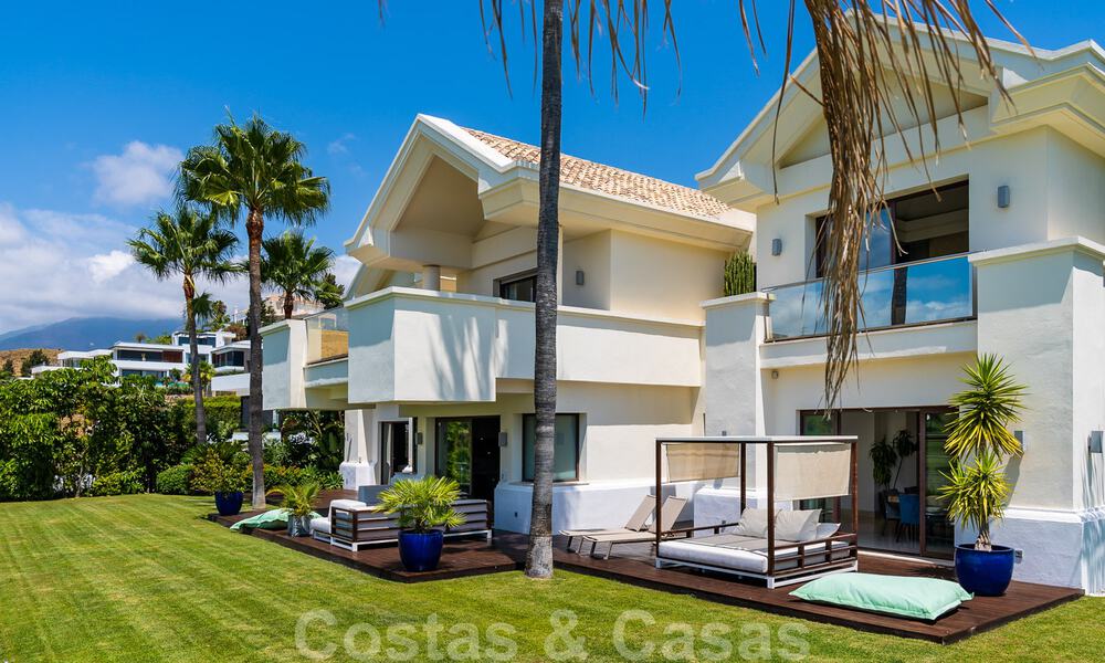 Villa de luxe prête à emménager, en première ligne du golf à Benahavis - Marbella 35807