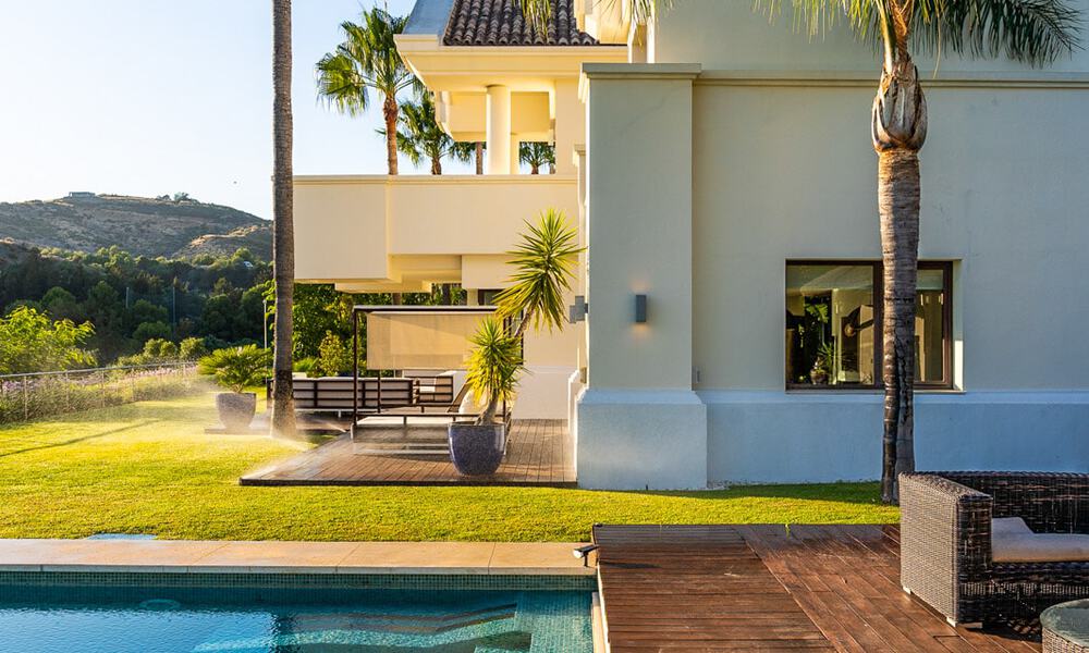 Villa de luxe prête à emménager, en première ligne du golf à Benahavis - Marbella 35835