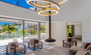 Prêt à emménager, villa moderne, super luxueuse à vendre avec vue imprenable dans une urbanisation de golf à Marbella - Benahavis 35847 