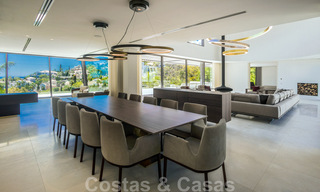 Prêt à emménager, villa moderne, super luxueuse à vendre avec vue imprenable dans une urbanisation de golf à Marbella - Benahavis 35880 