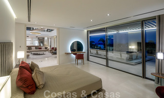 Prêt à emménager, villa moderne, super luxueuse à vendre avec vue imprenable dans une urbanisation de golf à Marbella - Benahavis 35889 
