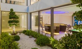Prêt à emménager, villa moderne, super luxueuse à vendre avec vue imprenable dans une urbanisation de golf à Marbella - Benahavis 35890 