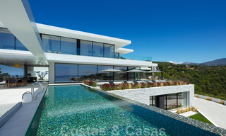 Sensationnelle villa de luxe moderne à vendre avec vue sur la mer à El Madroñal, dans la région de Marbella – Benahavis 35904 