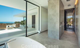 Sensationnelle villa de luxe moderne à vendre avec vue sur la mer à El Madroñal, dans la région de Marbella – Benahavis 35915 